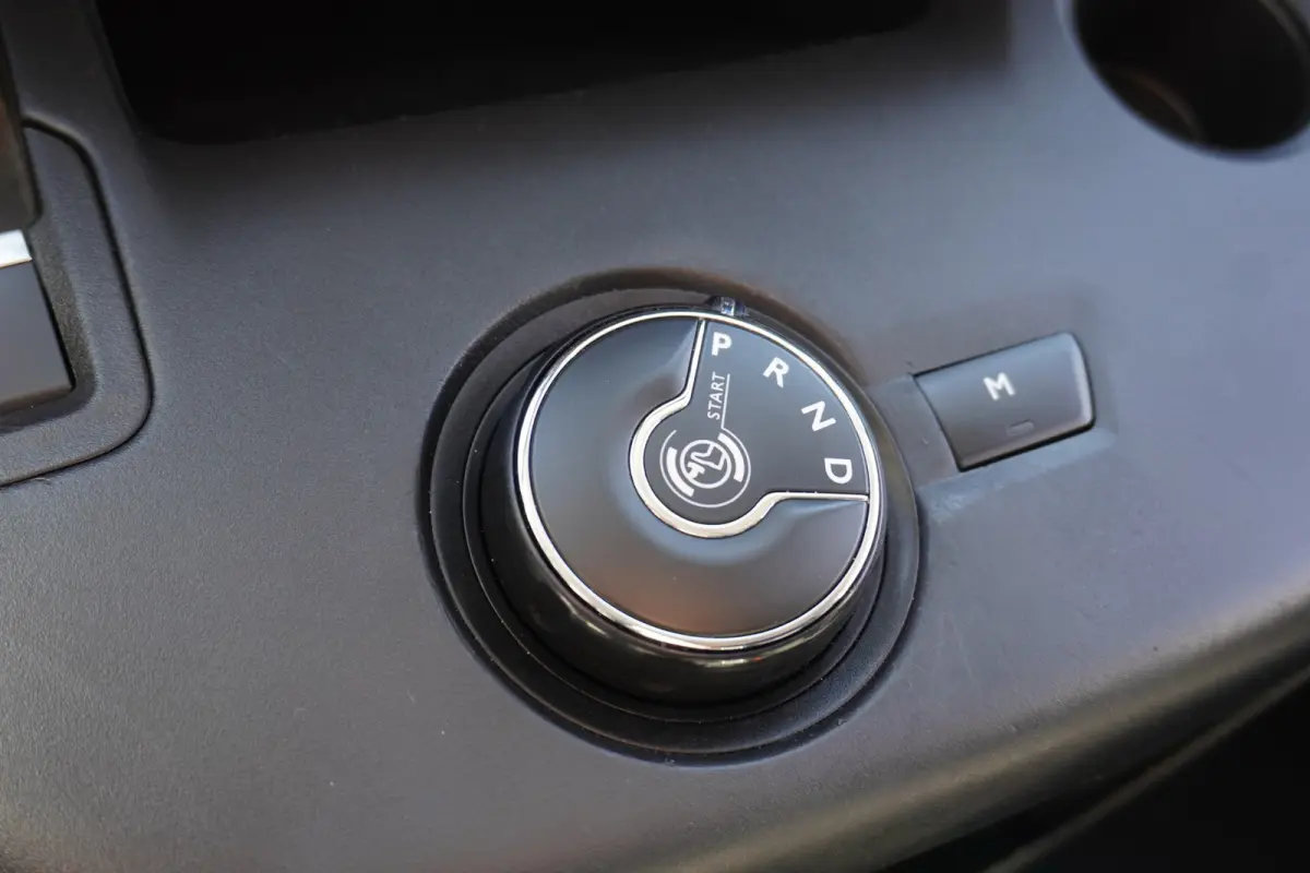 1.5 BlueHDI 130PK Automaat EURO 6 - Airco - Cruise - Carplay - €9.950,- Excl.