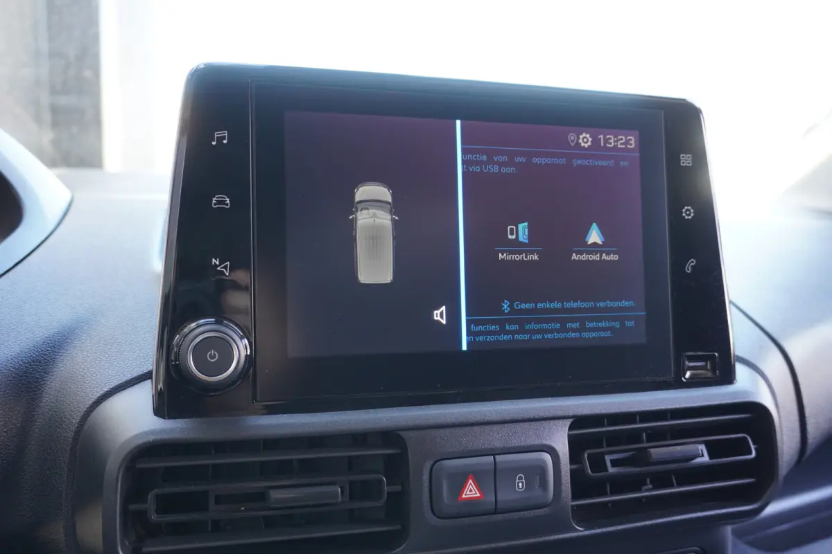 1.5 BlueHDI 130PK Automaat EURO 6 - Airco - Cruise - Carplay - €9.950,- Excl.