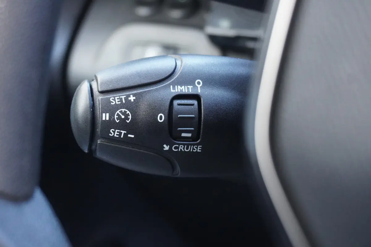 1.5 BlueHDI 130PK Automaat EURO 6 - Airco - Cruise - Carplay - €9.950,- Excl.