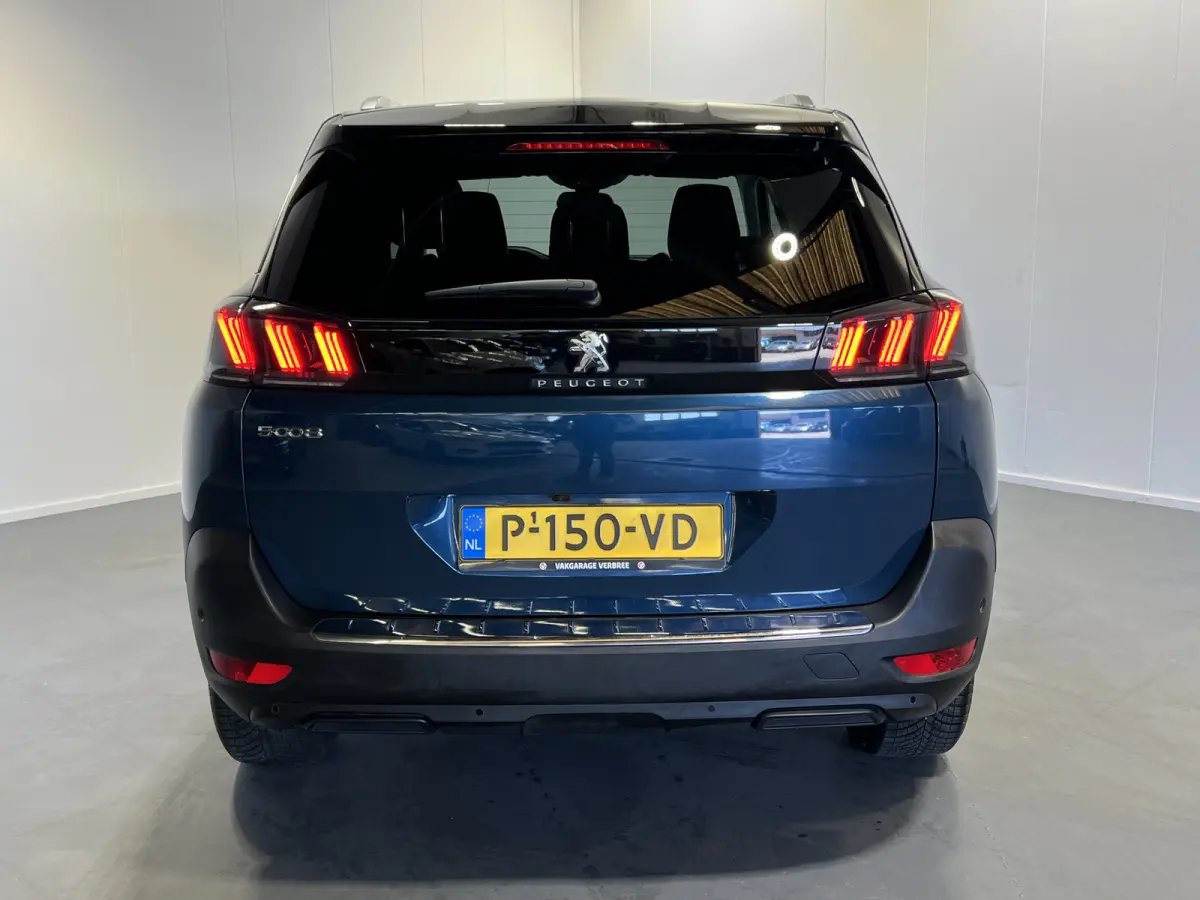 1.2 PureTech Allure Pack Business 7pers. | Android Auto/Apple Carplay | LM Velgen 18" | Voorstoelen Verwarmd | Cruise Control | PDC Voor en Achter | Airco |