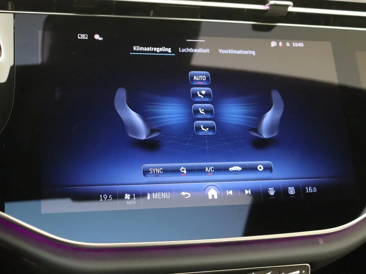 300 e AMG Line / Panoramadak/ SUPERSCREEN/ 20 inch/ Rijassistentiepakket