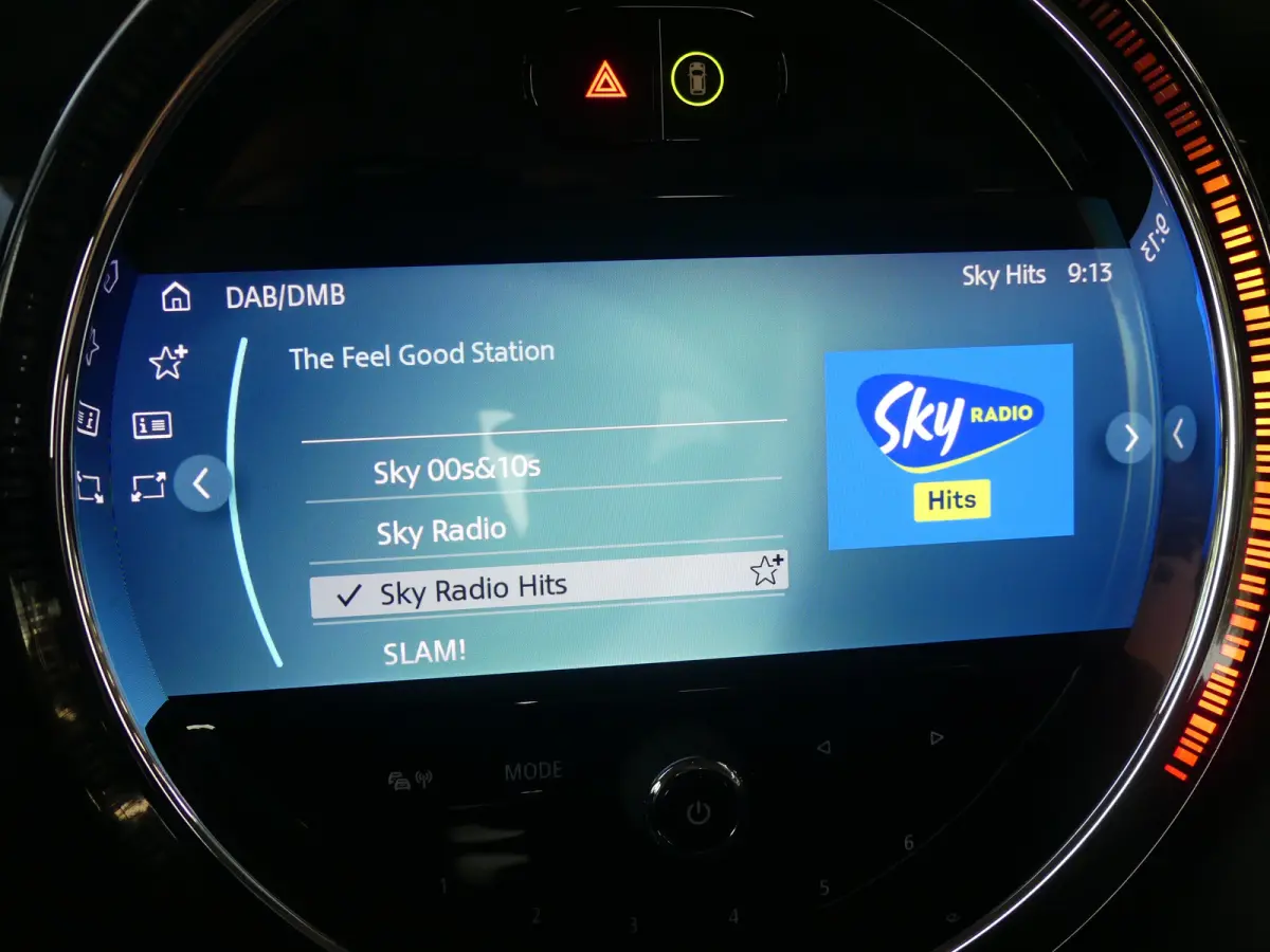 Yours 33 kWh | SOH 96% | STOELVERWARMING | PARKEERSENSOREN | NAVI | APPLE CARPLAY / ANDROID AUTO | CRUISE | AIRCO | LMV 17" |