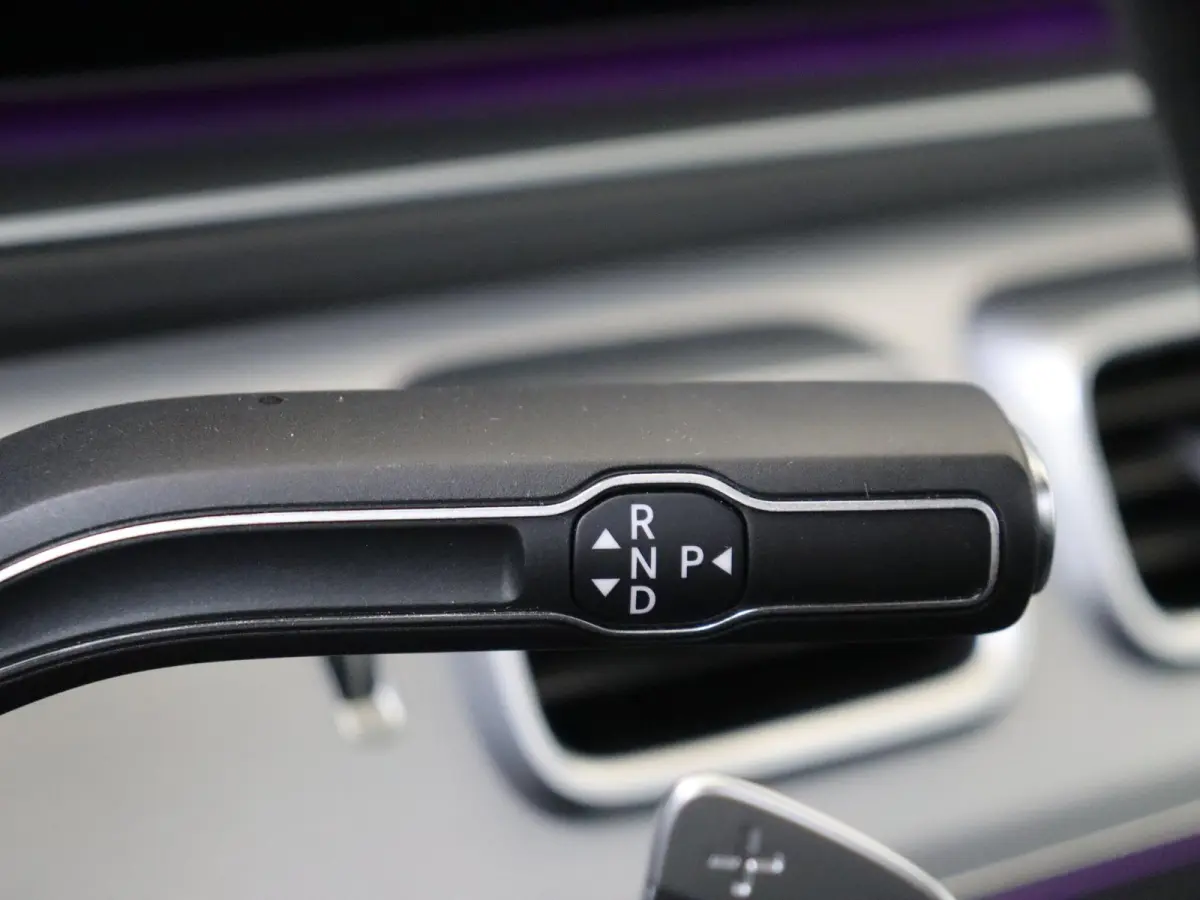 350 e 4MATIC Premium Plus AMG Line /Panoramadak /360 Camera