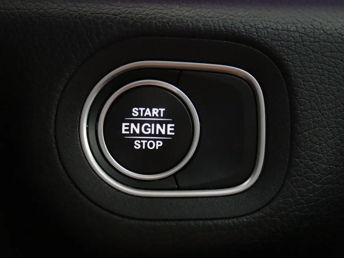 350 e 4MATIC Premium Plus AMG Line /Panoramadak /360 Camera