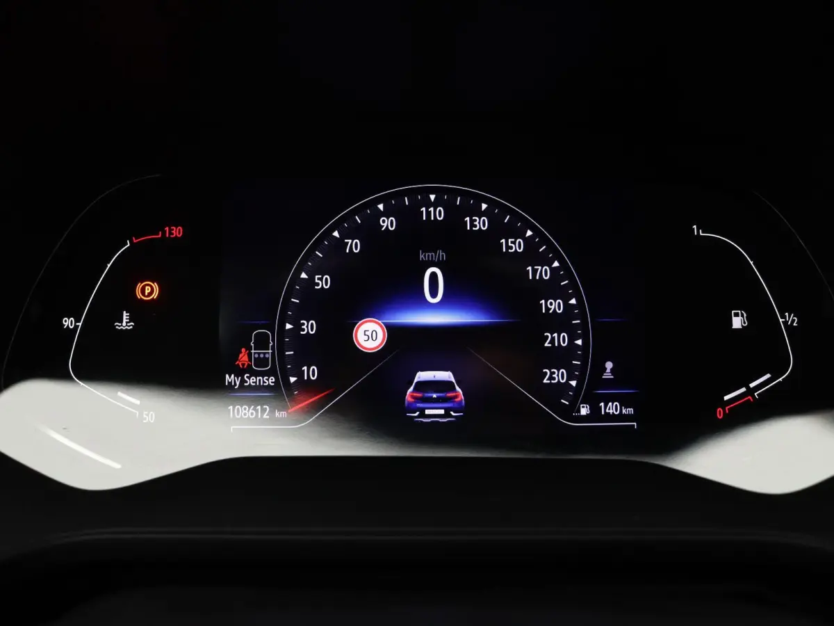 TCe 100pk Intens | Achteruitrijcamera | Navigatie | Apple/Android Carplay |