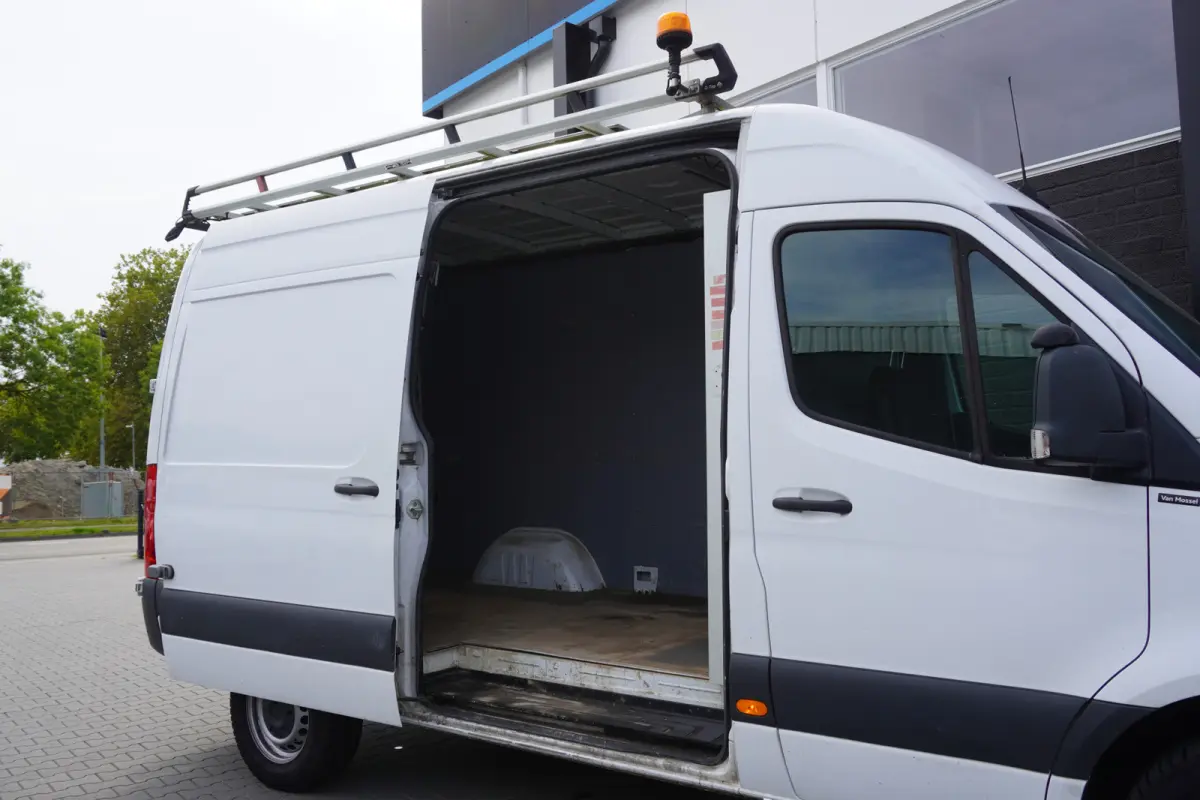317 CDI L2H2 Automaat EURO 6 - Airco - Navi - Cruise - €21.900,- Excl.
