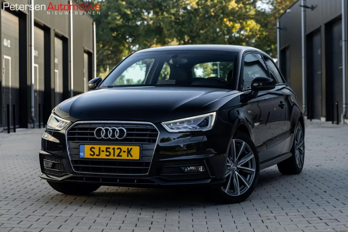 1.0 TFSI S-Line Andrenalin *Navi* Cruise* Leder* Clima*