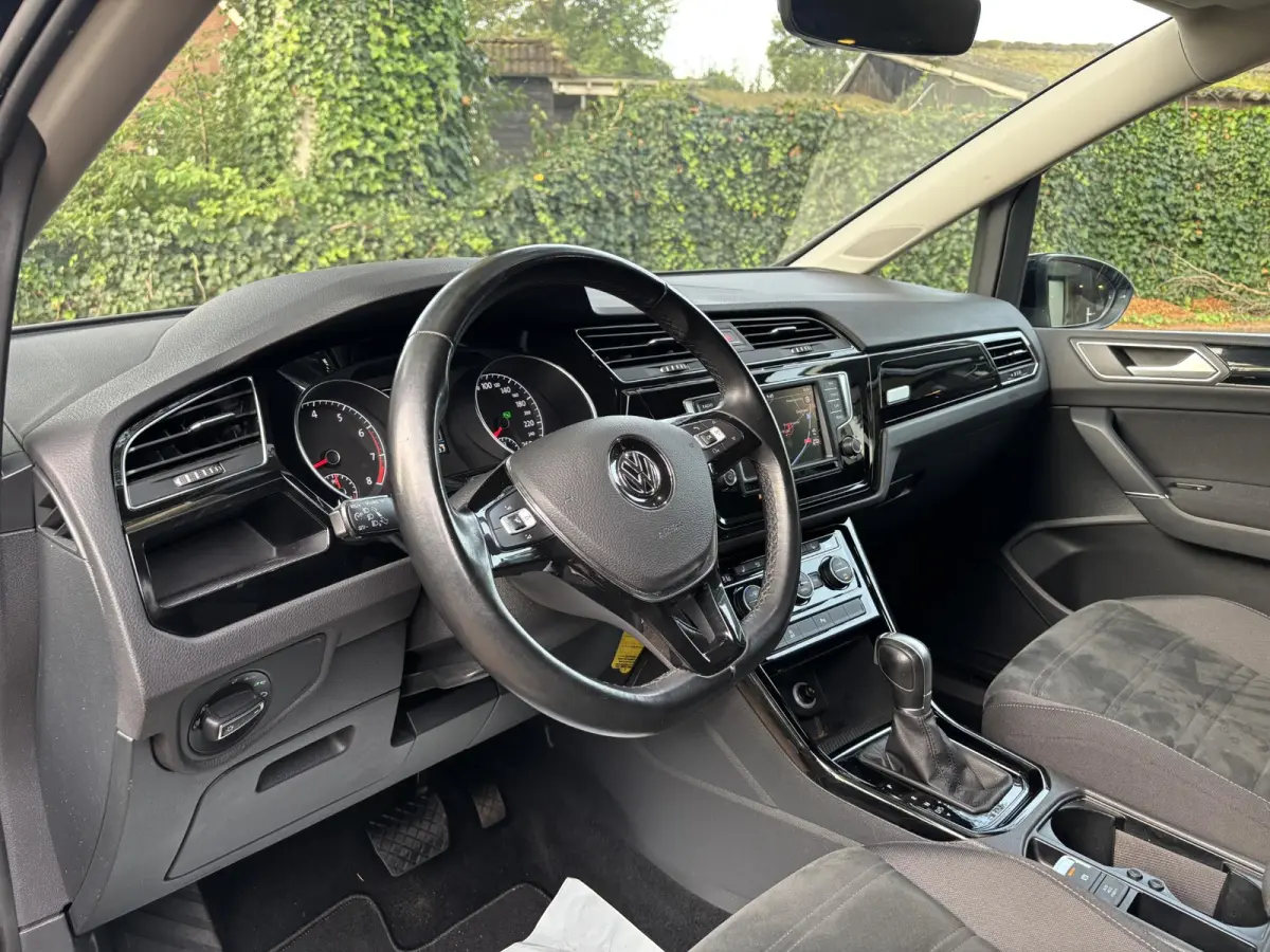1.4 TSI DSG Highline Business|7p|Navi|PDC|Stoelver