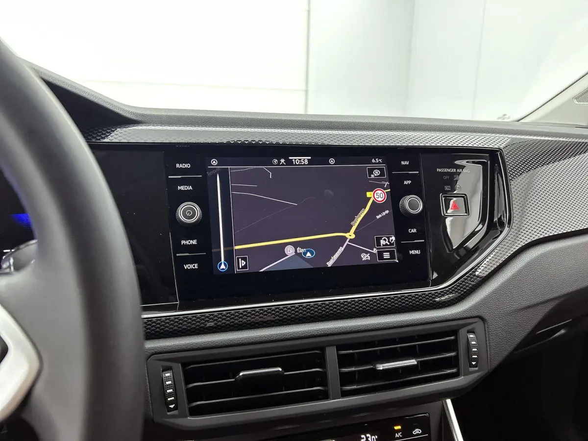 1.0 TSI Life Edition 115pk | Automaat | Navigatie | Draadloze Apple Carplay | Adaptieve cruise control | Travel Assist | Achteruitrij camera | Climate control | Stoelverwarming | Elektrisch 