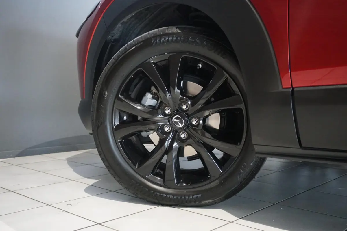 2.5 e-SkyActiv-G M Hybrid Nagisa + HEAD-UP / DODEHOEK / CAMERA / STOELVERWARMING /
