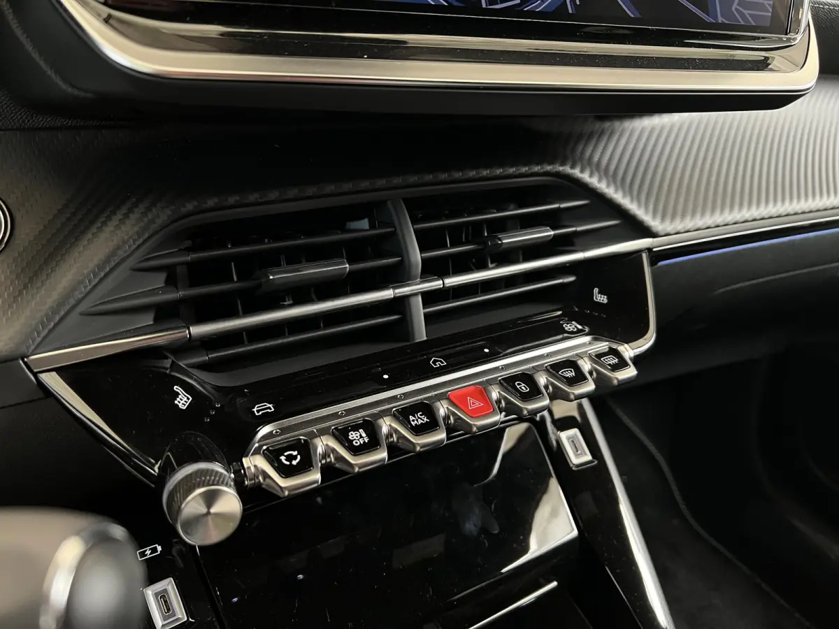 EV GT 51 kWh | Long range | Stoelverwarming & Massage | Navigatie | Adaptieve Cruise Control |