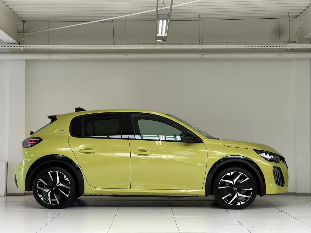 EV GT 51 kWh | Long range | Stoelverwarming & Massage | Navigatie | Adaptieve Cruise Control |