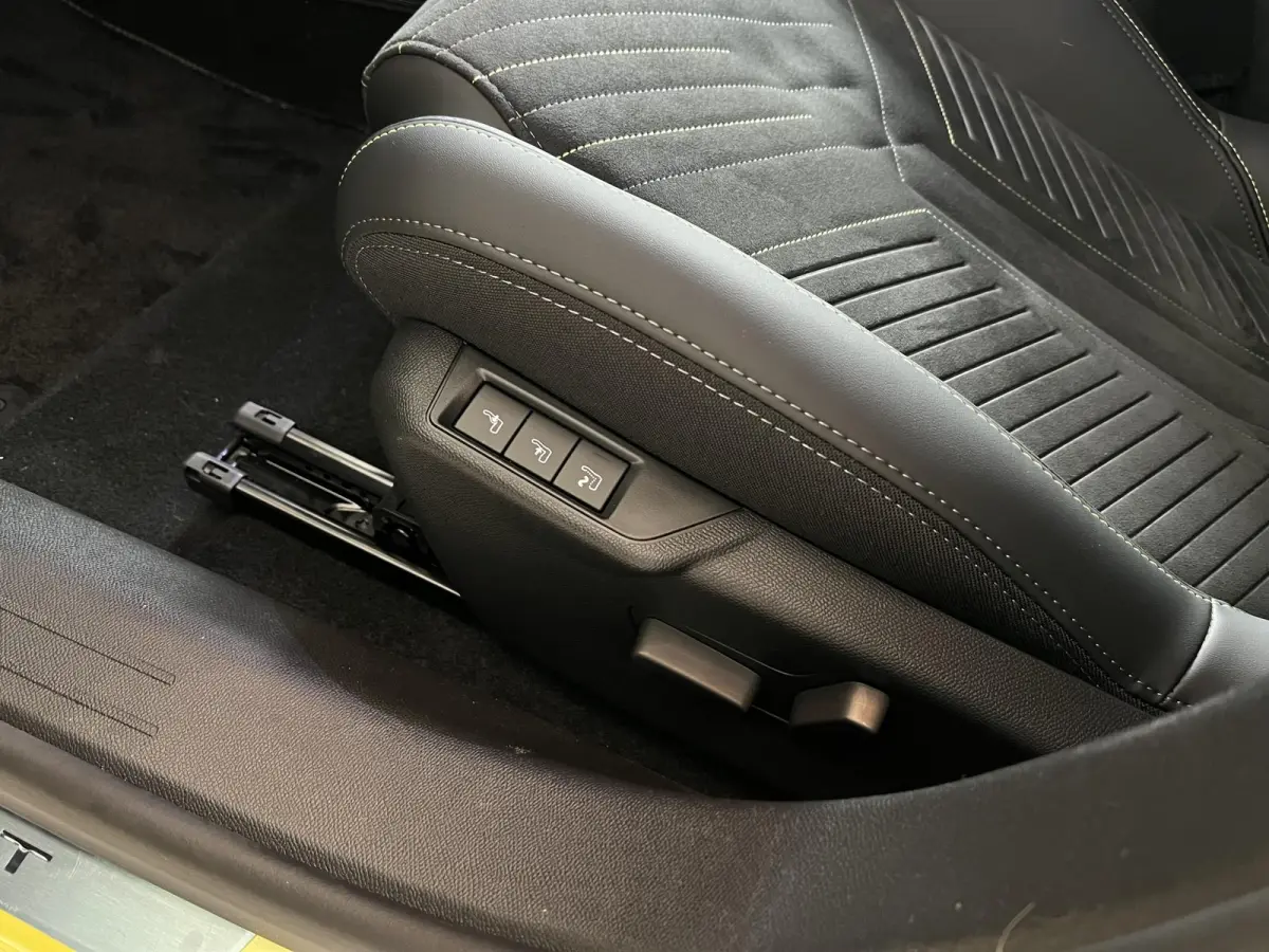 EV GT 51 kWh | Long range | Stoelverwarming & Massage | Navigatie | Adaptieve Cruise Control |