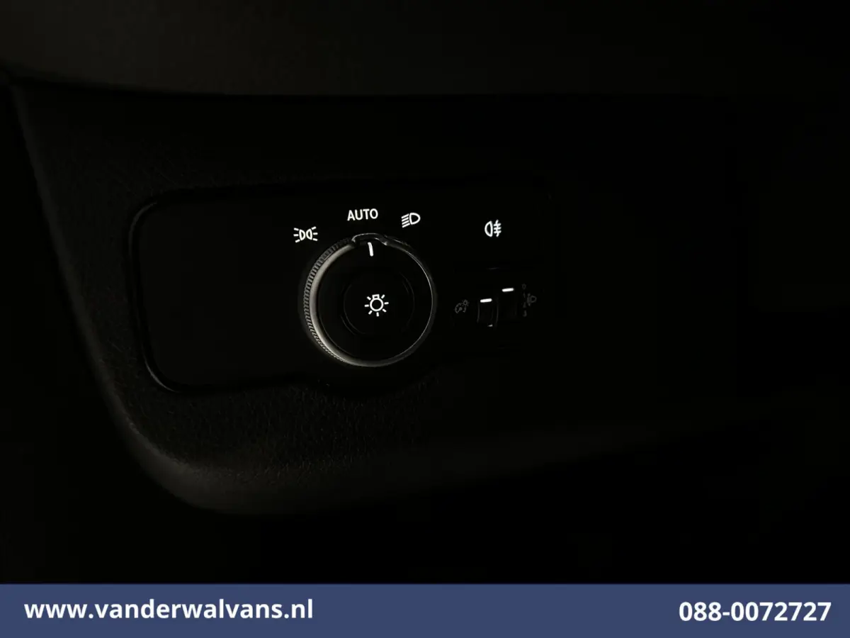 317 CDI 170pk L3H2 Euro6 Airco | Camera | Apple Carplay | Cruisecontrol Android Auto, Stoelverwarming, Parkeersensoren, Bijrijdersbank