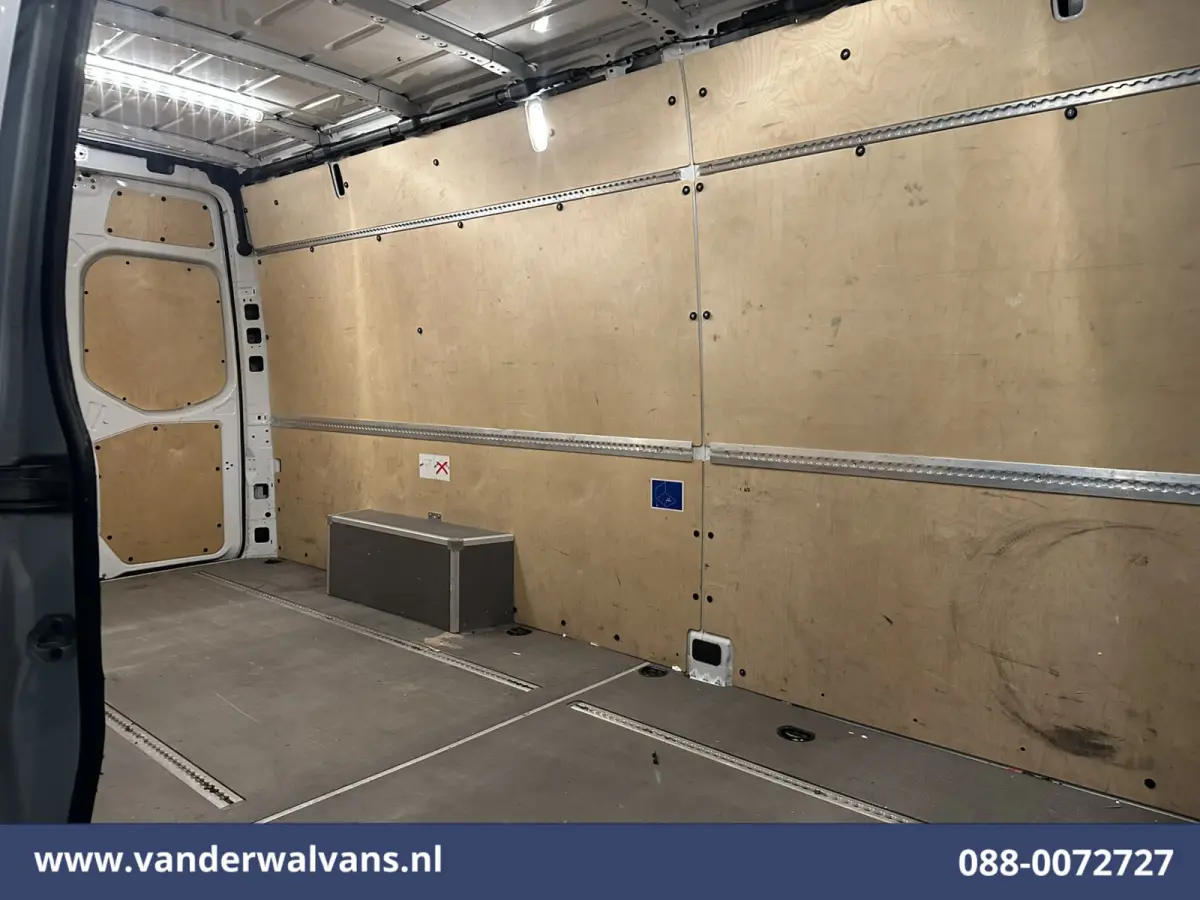 317 CDI 170pk L3H2 Euro6 Airco | Camera | Apple Carplay | Cruisecontrol Android Auto, Stoelverwarming, Parkeersensoren, Bijrijdersbank