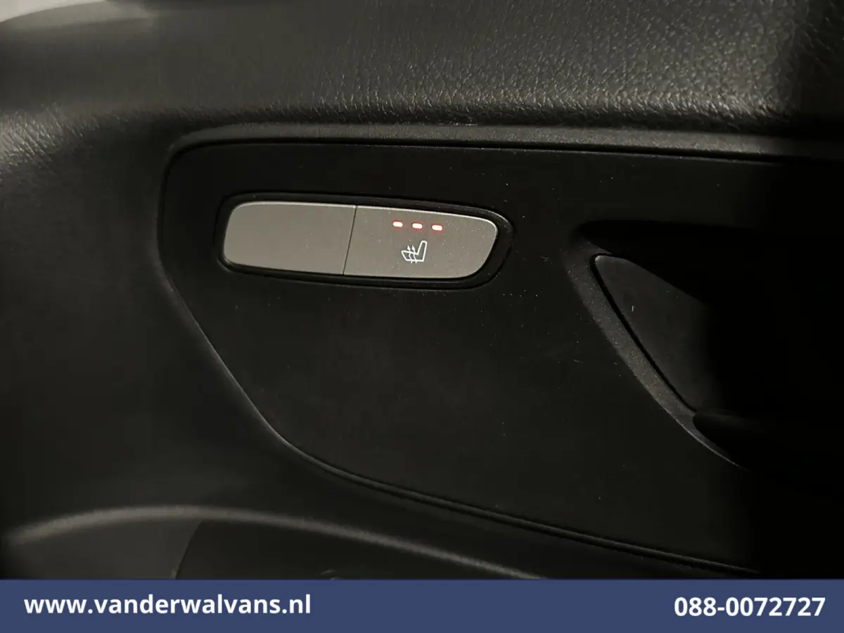 116 CDI 164pk L2H1 Euro6 Airco | Camera | Navigatie | Cruisecontrol | Stoelverwarming Parkeersensoren, Bijrijdersbank