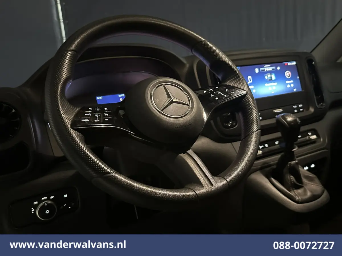 116 CDI 164pk L2H1 Euro6 Airco | Camera | Navigatie | Cruisecontrol | Stoelverwarming Parkeersensoren, Bijrijdersbank