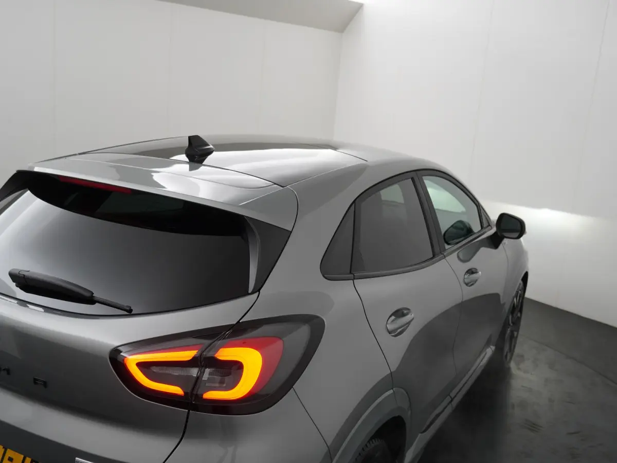 1.0 EcoBoost ST-Line X | Panoramadak | Adapt. Cruise | Trekhaak | Winter Pack |