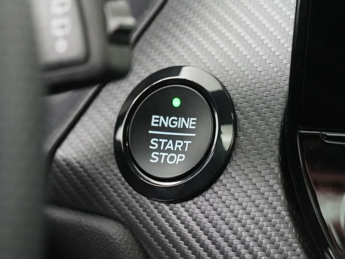 1.0 EcoBoost ST-Line X | Panoramadak | Adapt. Cruise | Trekhaak | Winter Pack |