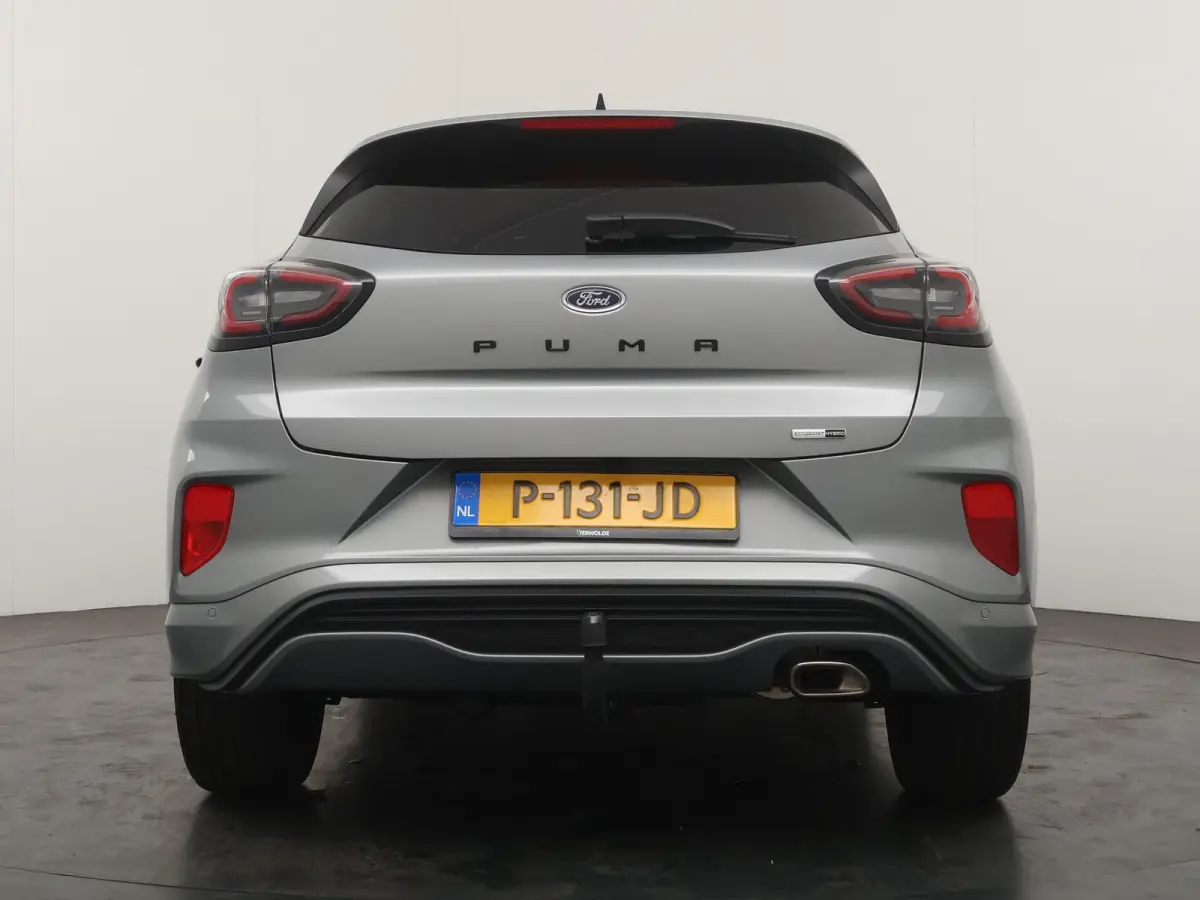 1.0 EcoBoost ST-Line X | Panoramadak | Adapt. Cruise | Trekhaak | Winter Pack |