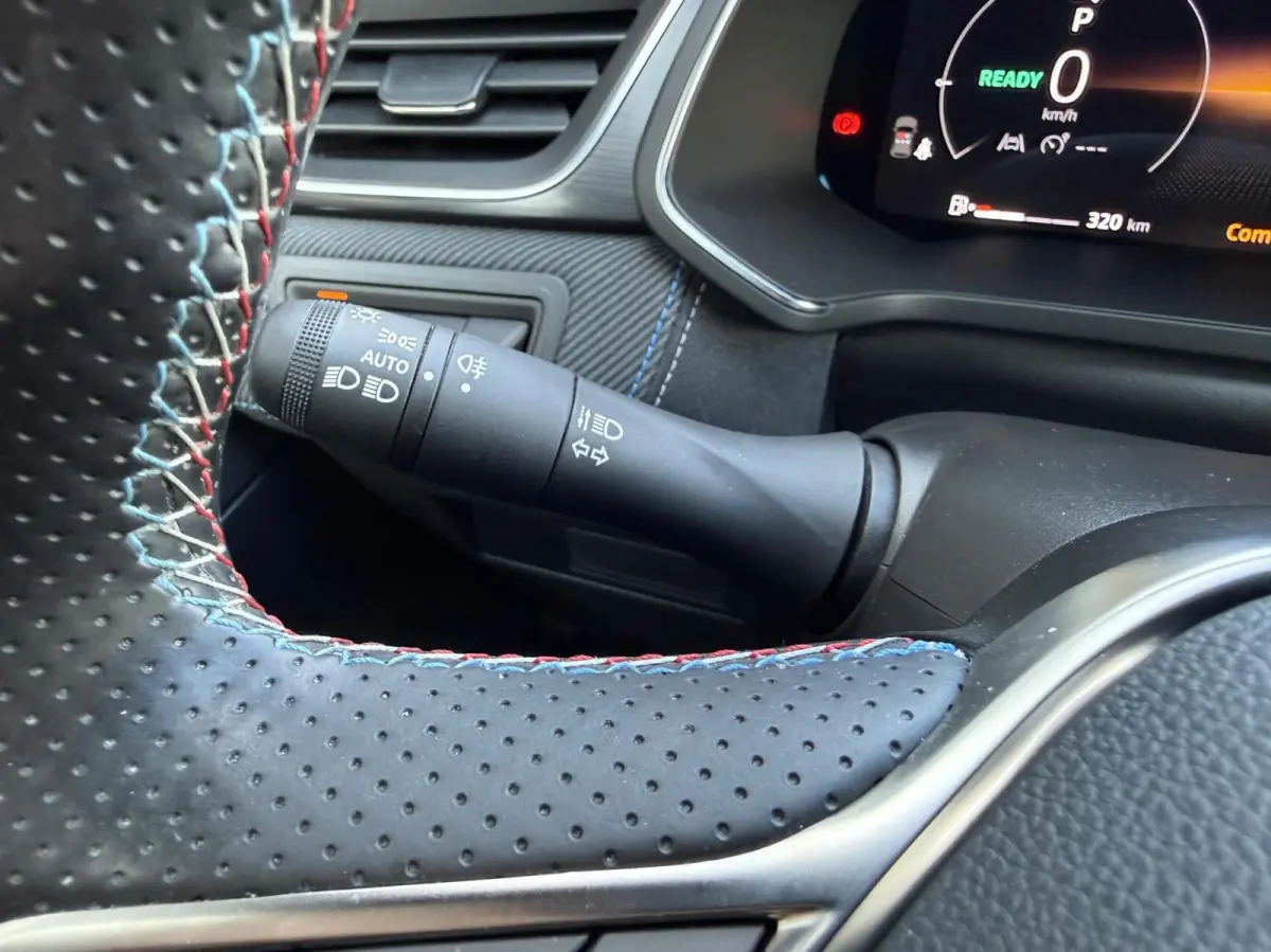 1.6 E-Tech full hybrid 145 esprit Alpine