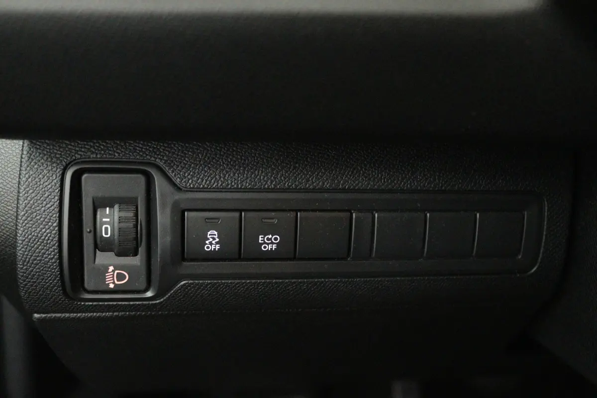 1.2 PureTech Active (TREKHAAK, CRUISE CONTROL, NAVIGATIE, PARKEERSENSOREN)