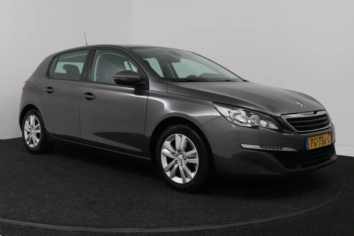 1.2 PureTech Active (TREKHAAK, CRUISE CONTROL, NAVIGATIE, PARKEERSENSOREN)