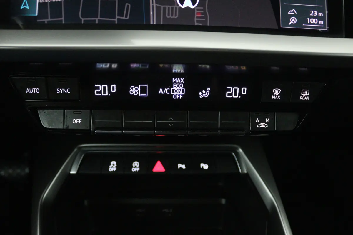30 TFSI Advanced edition (DIGITALE DASHBOARD, CAMERA, CRUISE CONTROL ADAPTIEF)