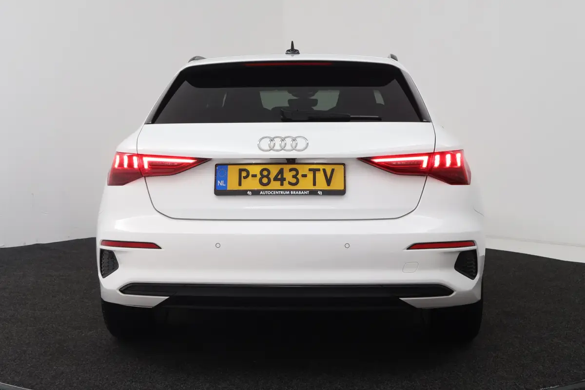 30 TFSI Advanced edition (DIGITALE DASHBOARD, CAMERA, CRUISE CONTROL ADAPTIEF)