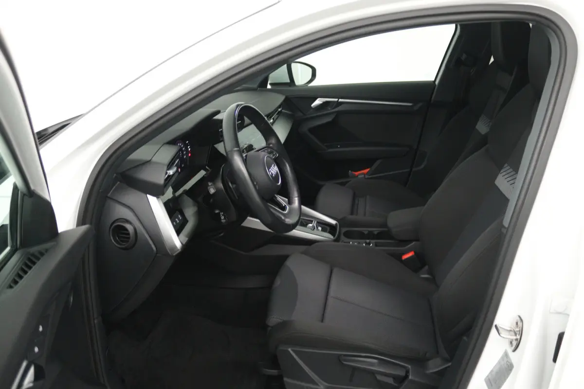 30 TFSI Advanced edition (DIGITALE DASHBOARD, CAMERA, CRUISE CONTROL ADAPTIEF)