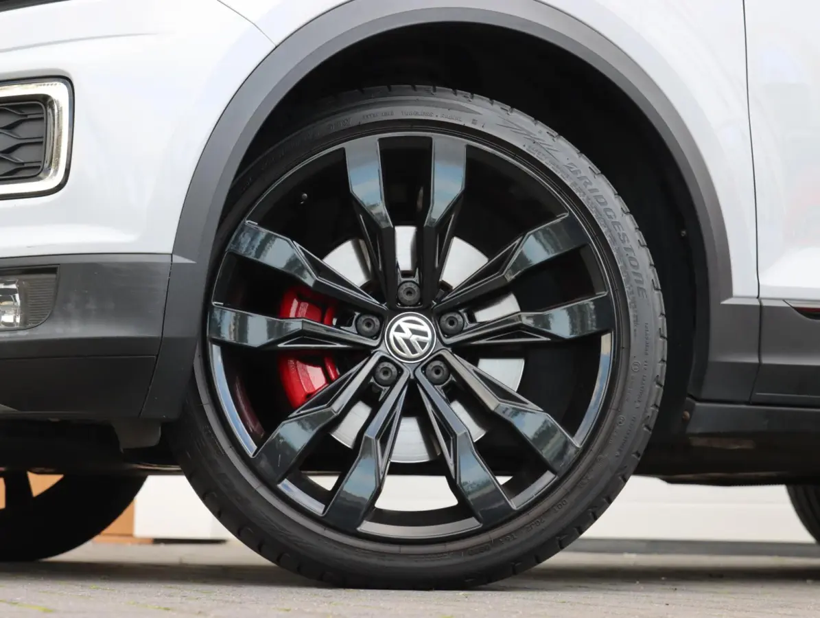 1.5 TSI 150PK Sport | Panoramadak | 19inch velgen | Two-tone