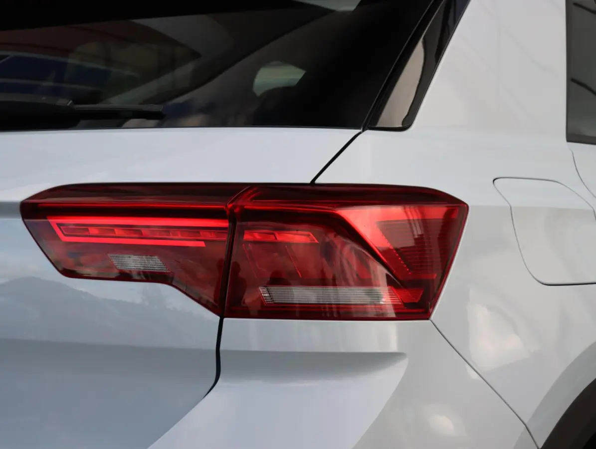 1.5 TSI 150PK Sport | Panoramadak | 19inch velgen | Two-tone