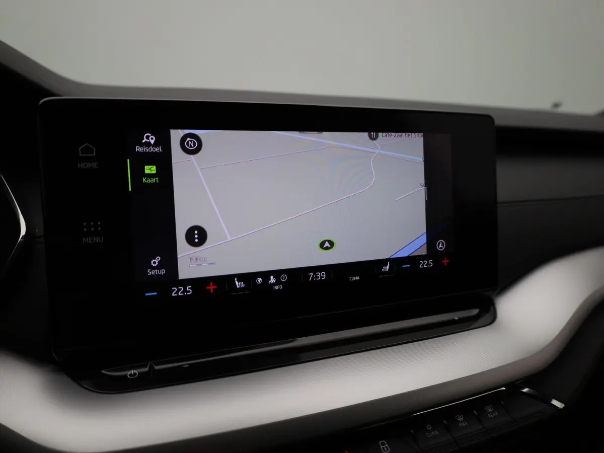 1.0 e-TSI Sport Business | Automaat | Apple Carplay / Android Auto | Stoelverwarming | Parkeersensoren |