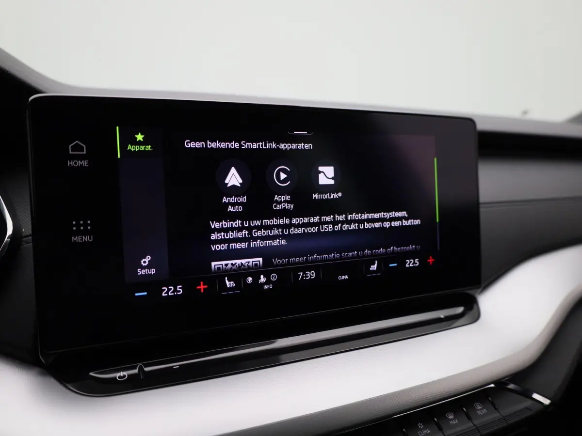 1.0 e-TSI Sport Business | Automaat | Apple Carplay / Android Auto | Stoelverwarming | Parkeersensoren |