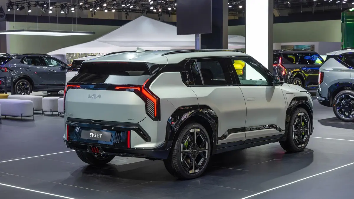 GT AWD 81.4 kWh Launch control | Elektronisch adaptief onderstel met road-preview | 20" lichtmetalen GT-velgen | NIEUW TE BESTELLEN