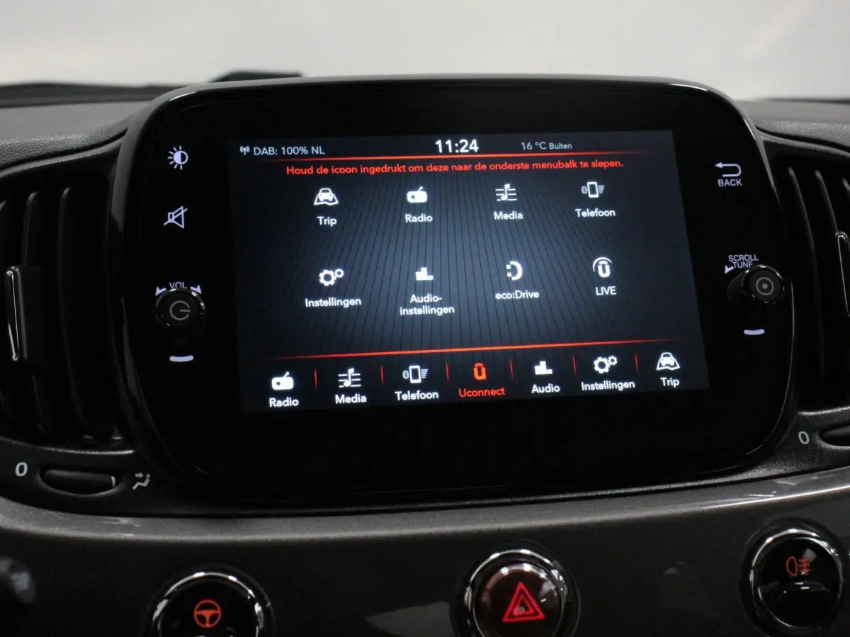 1.0 Hybrid Lounge Plus Cruise control Panorama dak Parkeersensor achter Climate control Apple carplay / Andriod auto