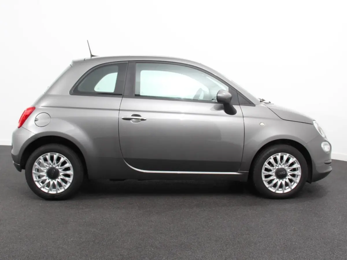 1.0 Hybrid Lounge Plus Cruise control Panorama dak Parkeersensor achter Climate control Apple carplay / Andriod auto