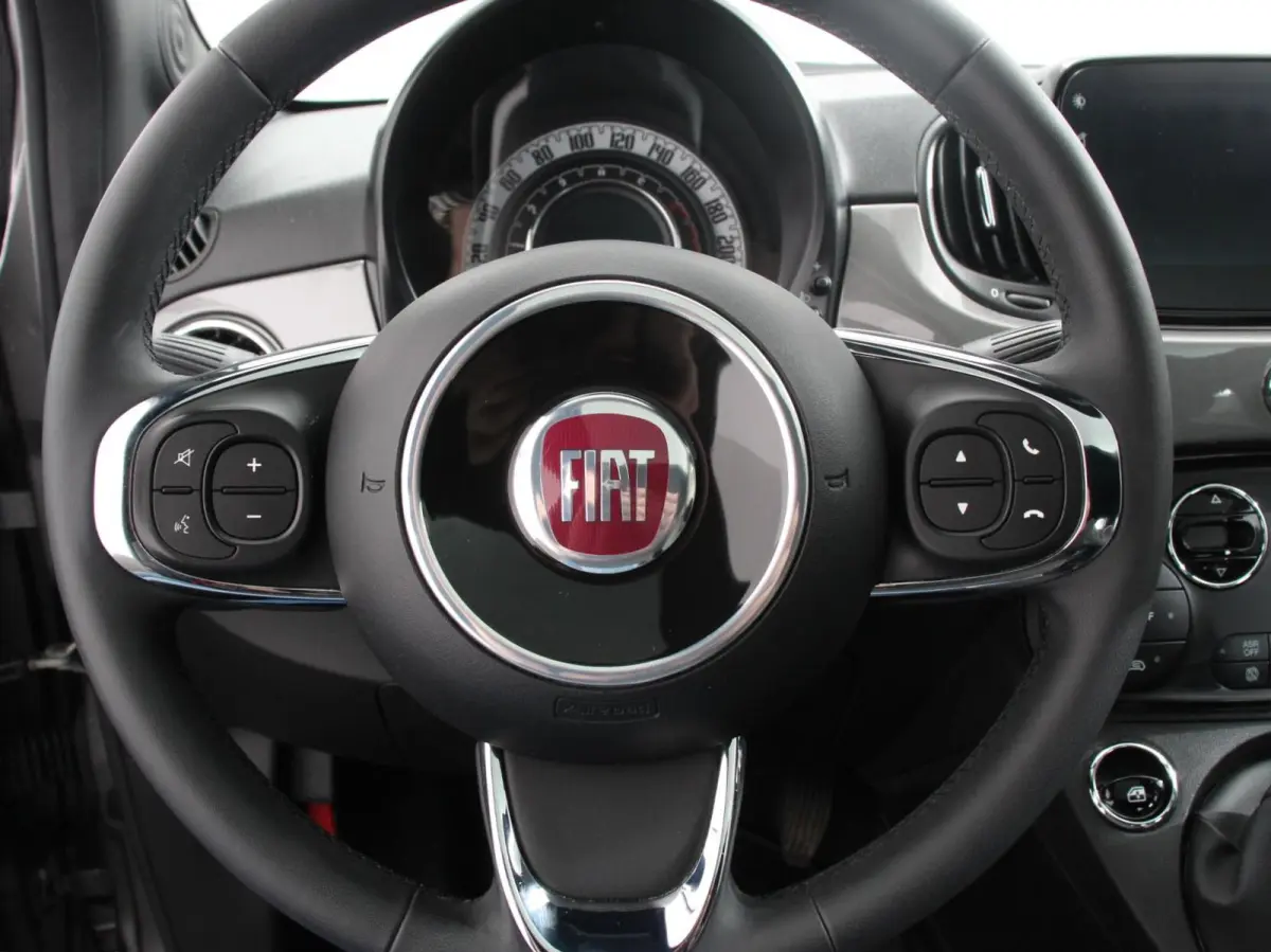 1.0 Hybrid Lounge Plus Cruise control Panorama dak Parkeersensor achter Climate control Apple carplay / Andriod auto