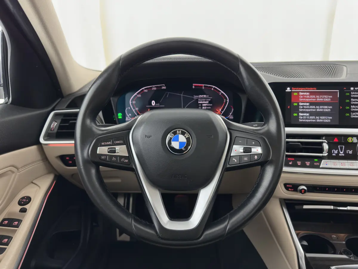 320d High Executive Edition *LEATHER | FULL-LED | HEATED-COMFORTSEATS | DIGI-COCKPIT | NAVI-FULLMAP | AMBIENT-LIGHT | ECC | PDC | CRUISE | 17''ALU*