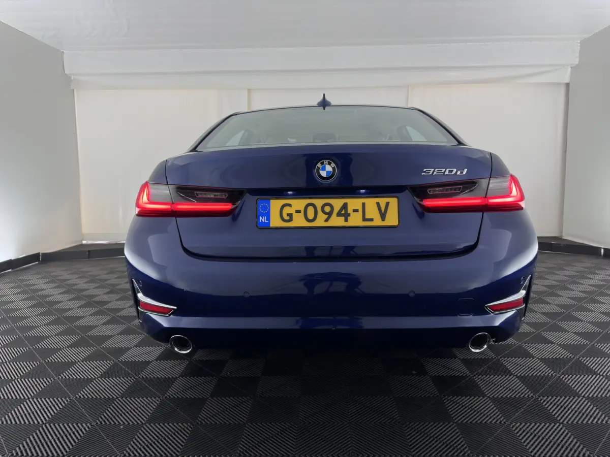 320d High Executive Edition *LEATHER | FULL-LED | HEATED-COMFORTSEATS | DIGI-COCKPIT | NAVI-FULLMAP | AMBIENT-LIGHT | ECC | PDC | CRUISE | 17''ALU*