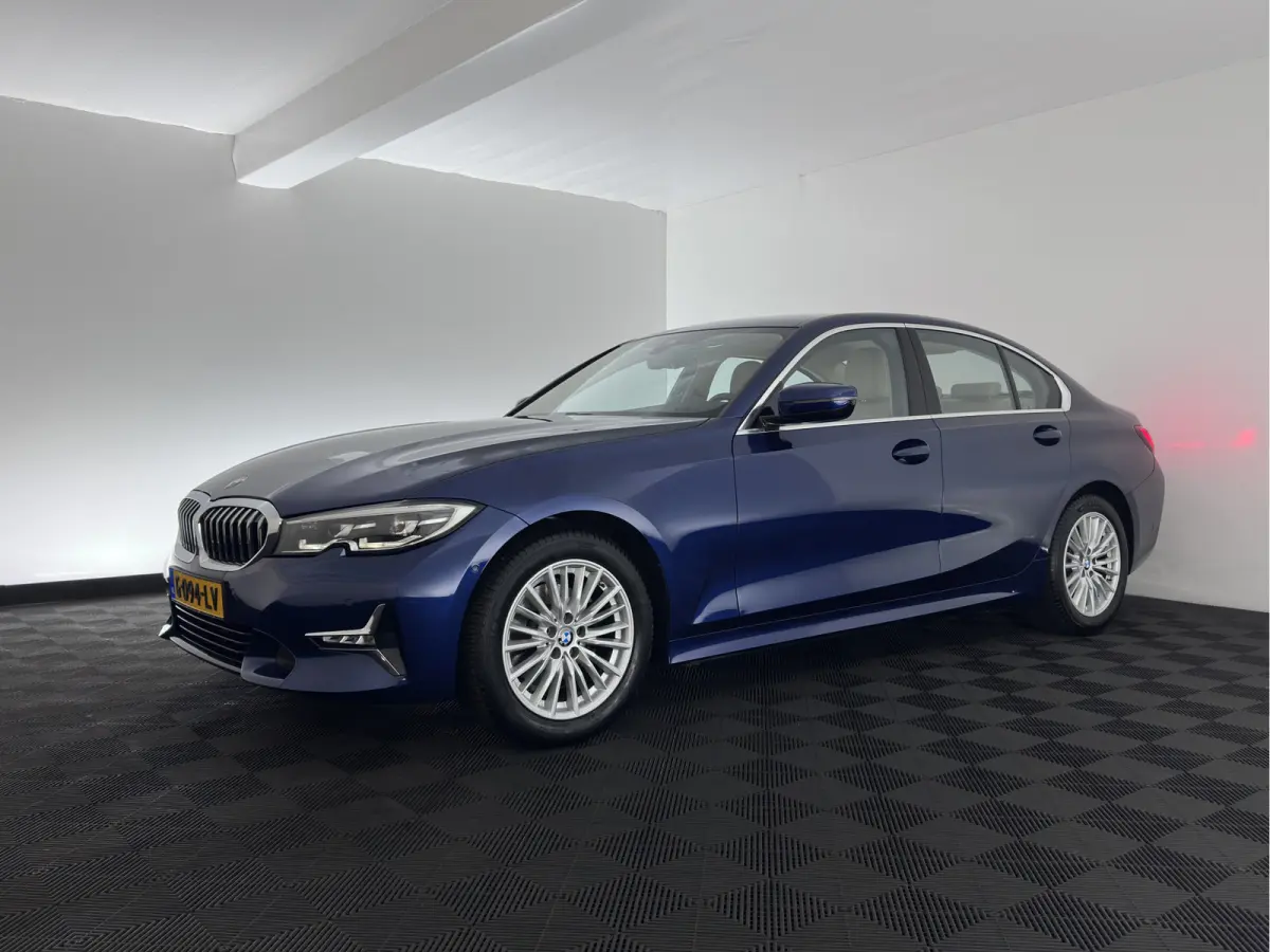 320d High Executive Edition *LEATHER | FULL-LED | HEATED-COMFORTSEATS | DIGI-COCKPIT | NAVI-FULLMAP | AMBIENT-LIGHT | ECC | PDC | CRUISE | 17''ALU*