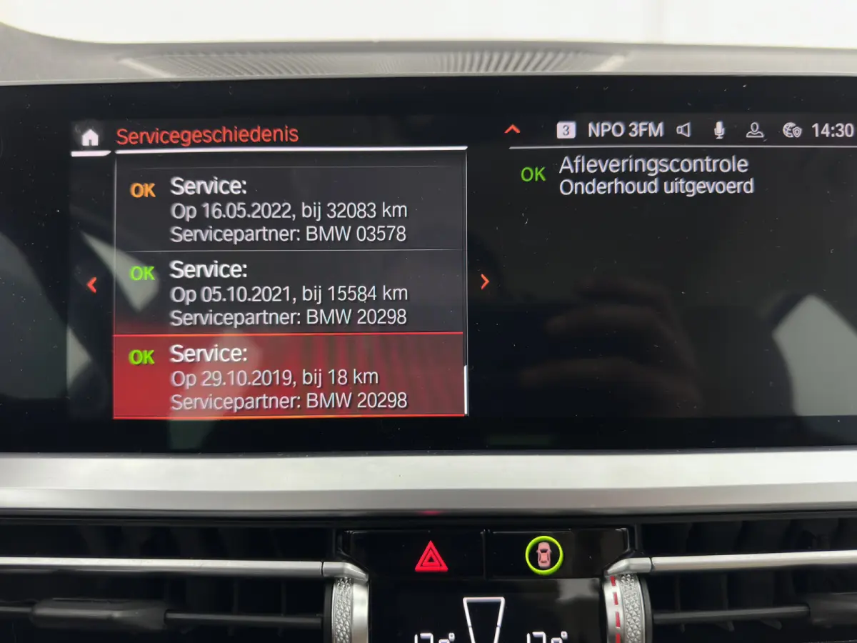 320d High Executive Edition *LEATHER | FULL-LED | HEATED-COMFORTSEATS | DIGI-COCKPIT | NAVI-FULLMAP | AMBIENT-LIGHT | ECC | PDC | CRUISE | 17''ALU*