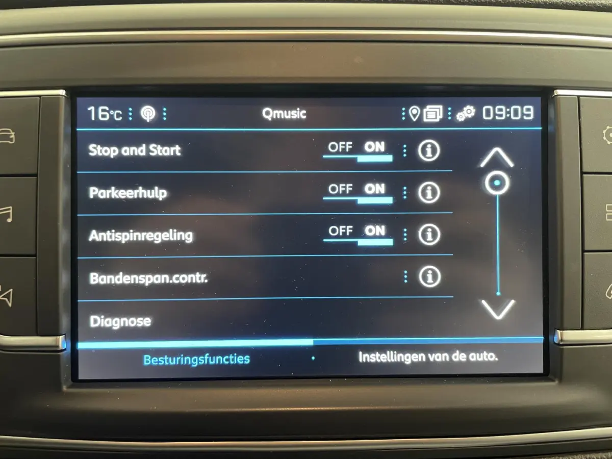 2.0 BlueHDI 180pk Automaat Dubbele Cabine Navigatie Airco Climate Control Parkeer sensoren Trekhaak