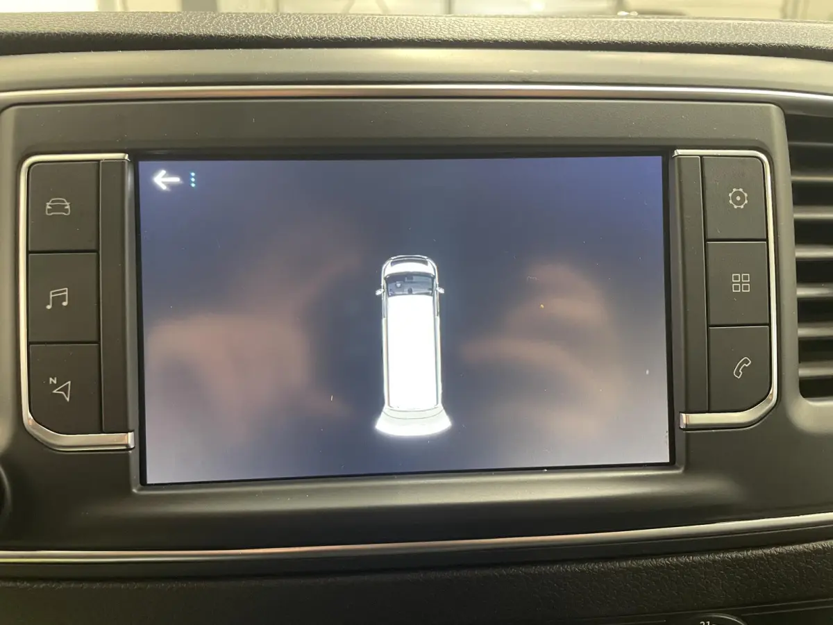 2.0 BlueHDI 180pk Automaat Dubbele Cabine Navigatie Airco Climate Control Parkeer sensoren Trekhaak