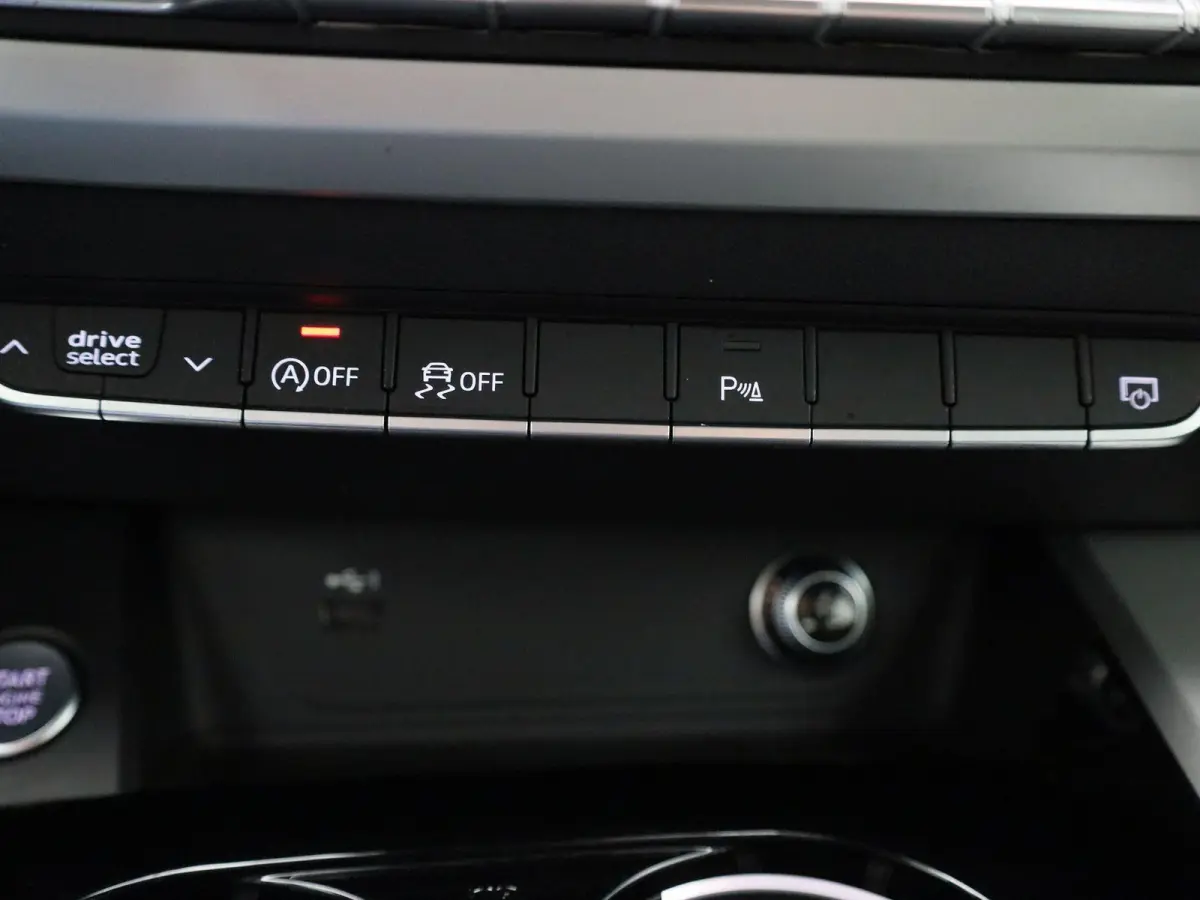 35 TFSI Advanced Edition | AUTOMAAT | APPLE CARPLAY - ANDROID AUTO | ELEKTRISCHE KOFFERKLEP | CLIMATE CONTROL | CRUISE CONTROL | PARKEERSENSOREN | NAVIGATIE |