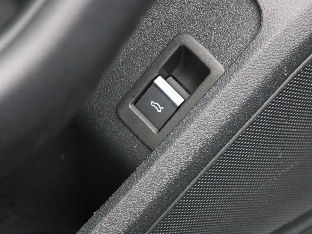 35 TFSI Advanced Edition | AUTOMAAT | APPLE CARPLAY - ANDROID AUTO | ELEKTRISCHE KOFFERKLEP | CLIMATE CONTROL | CRUISE CONTROL | PARKEERSENSOREN | NAVIGATIE |