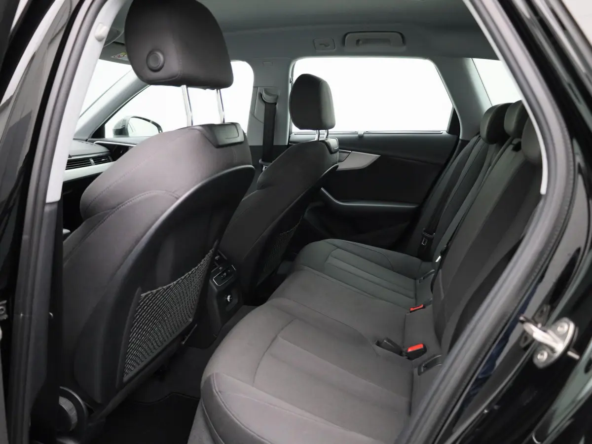 35 TFSI Advanced Edition | AUTOMAAT | APPLE CARPLAY - ANDROID AUTO | ELEKTRISCHE KOFFERKLEP | CLIMATE CONTROL | CRUISE CONTROL | PARKEERSENSOREN | NAVIGATIE |