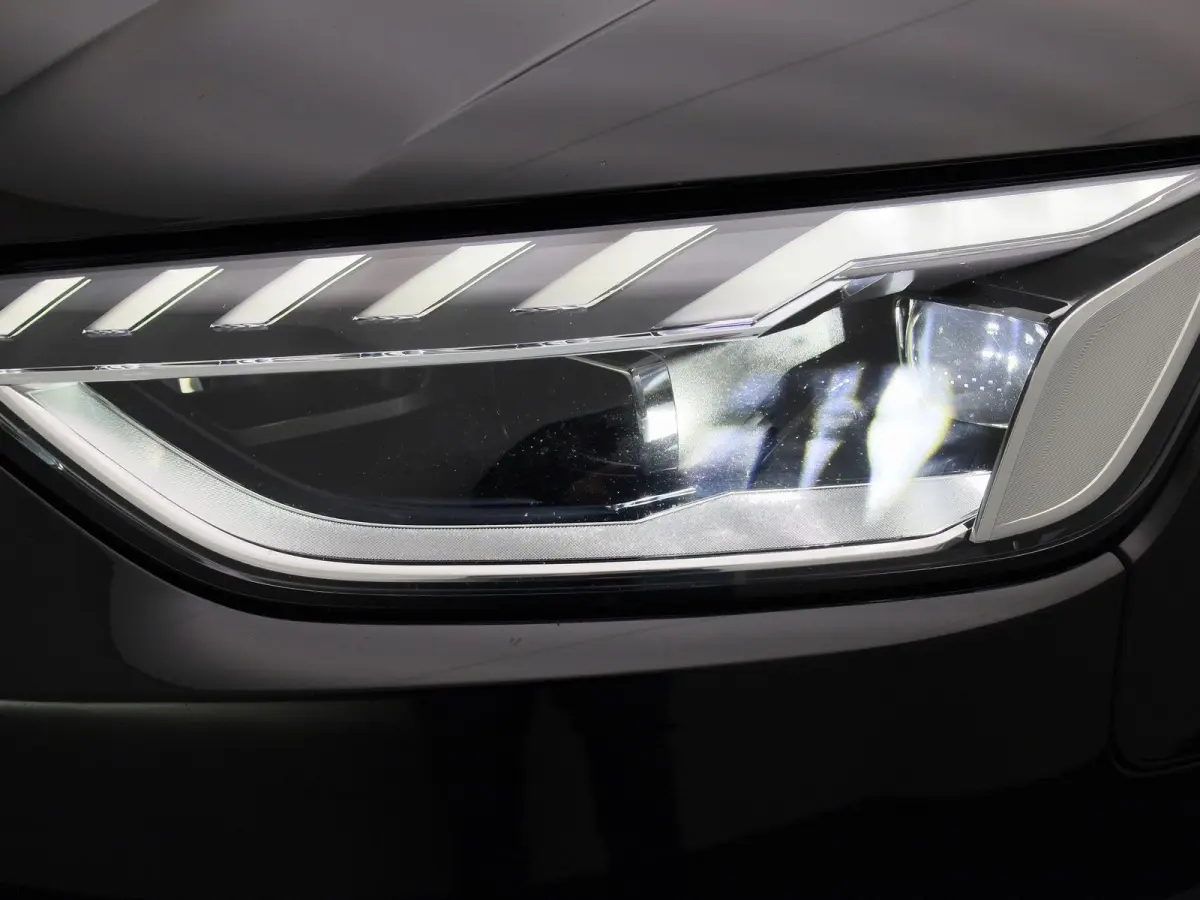35 TFSI Advanced Edition | AUTOMAAT | APPLE CARPLAY - ANDROID AUTO | ELEKTRISCHE KOFFERKLEP | CLIMATE CONTROL | CRUISE CONTROL | PARKEERSENSOREN | NAVIGATIE |