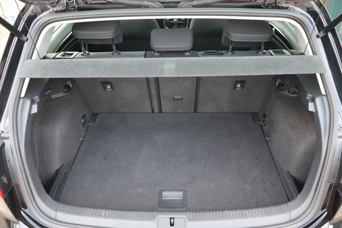 1.5 TSI Highline 130PK TREKHAAK | Airco (automatisch) | Bots waarschuwing systeem | Hill hold functie