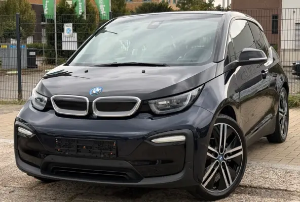 iPerf. 94Ah 33 kWh ** LED, LEDER, TREKH, CAMERA, ACC, NAVI+, 20-inch LMV ** UNFALLFREI - VOL. BMW ONDERH. ** ** INFORMEER OOK NAAR ONZE AANTREKKELIJKE FINANCIAL-LEASE TARIEVEN **